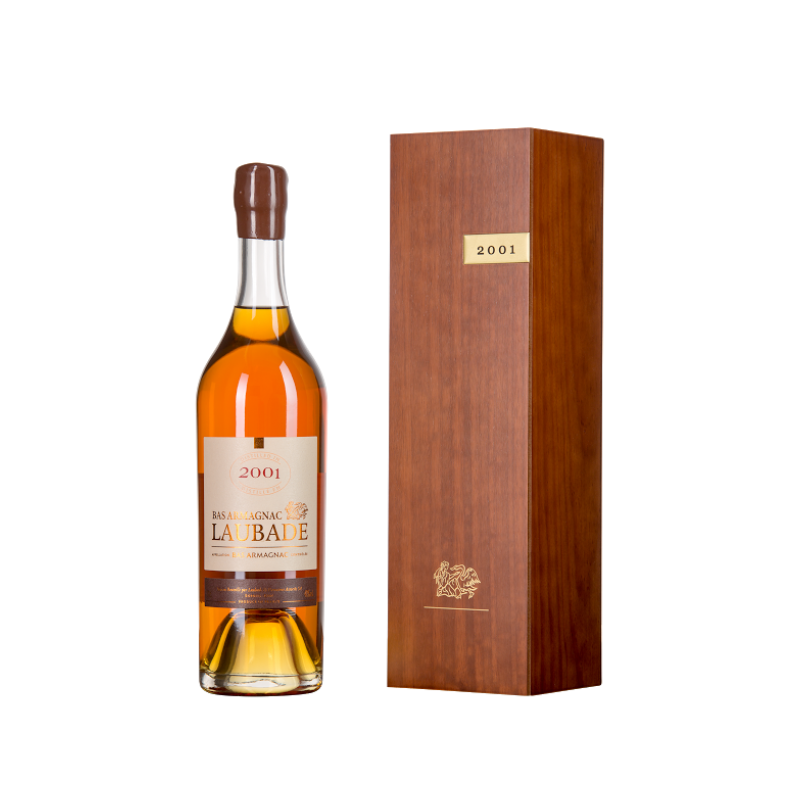 1974 BAS ARMAGNAC LAUBADE 木箱入りす Laubade 1974, Célébration, Armagnac de France en Bouteille de 50